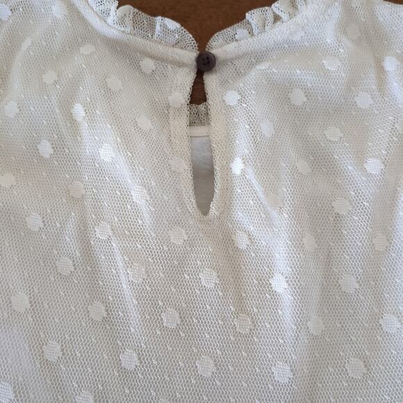 Girls short sleeve mesh lace cream color Dress size 5T GUC - Picture 7 of 8